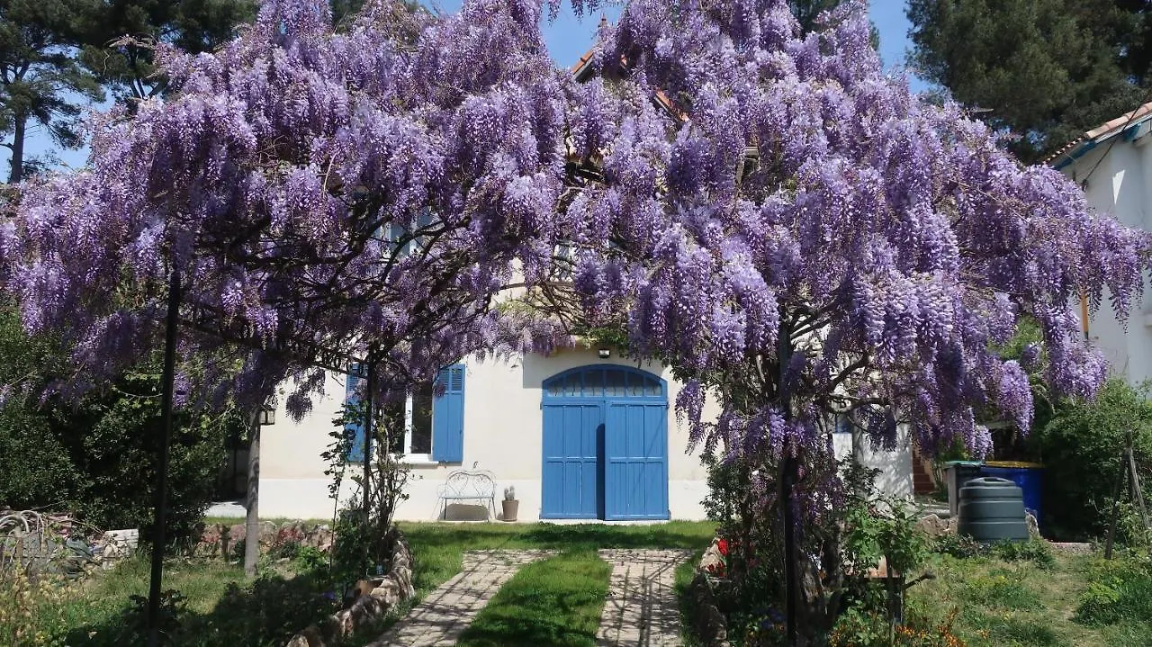 Appartement En Provence Aubagne 0*,  Francie